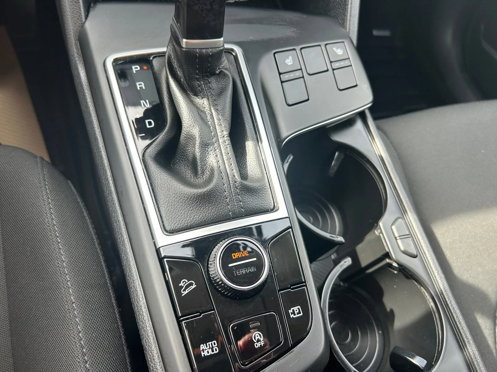 Used 2023 WHITE Kia X-LINE AWD image 20