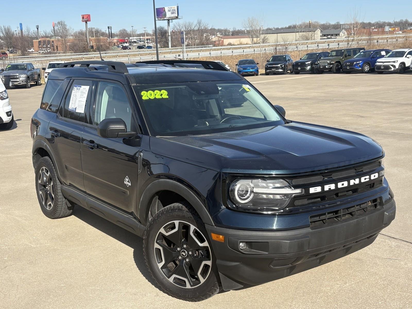 Used 2022 Ford Bronco Sport Outer Banks with VIN 3FMCR9C69NRD57770 for sale in Kansas City