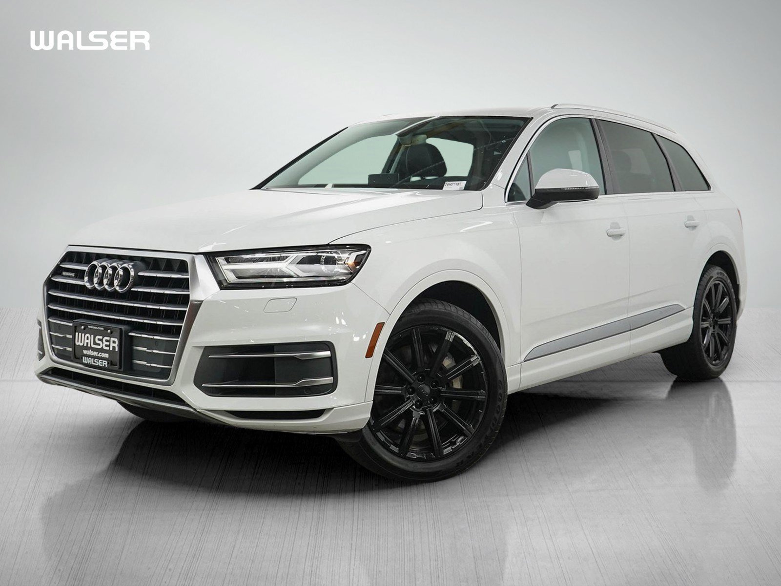 Used 2017 White Audi quattro image 1
