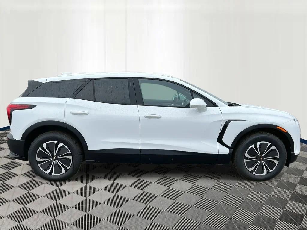 2026 Chevrolet Blazer EV LT - Photo 6