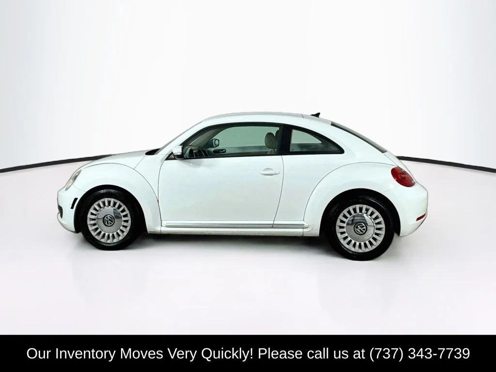 Used 2014 White Volkswagen 1.8T image 4