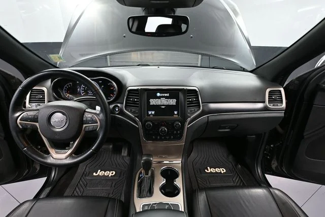 Used 2017 Black Jeep Limited image 24
