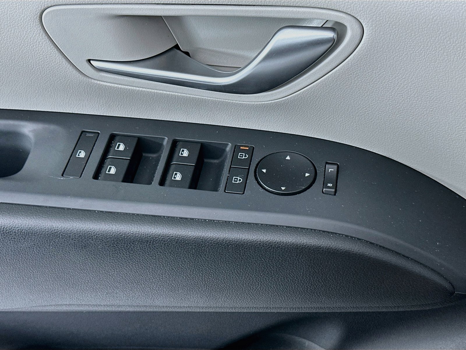 2025 Hyundai Tucson SEL - Photo 23