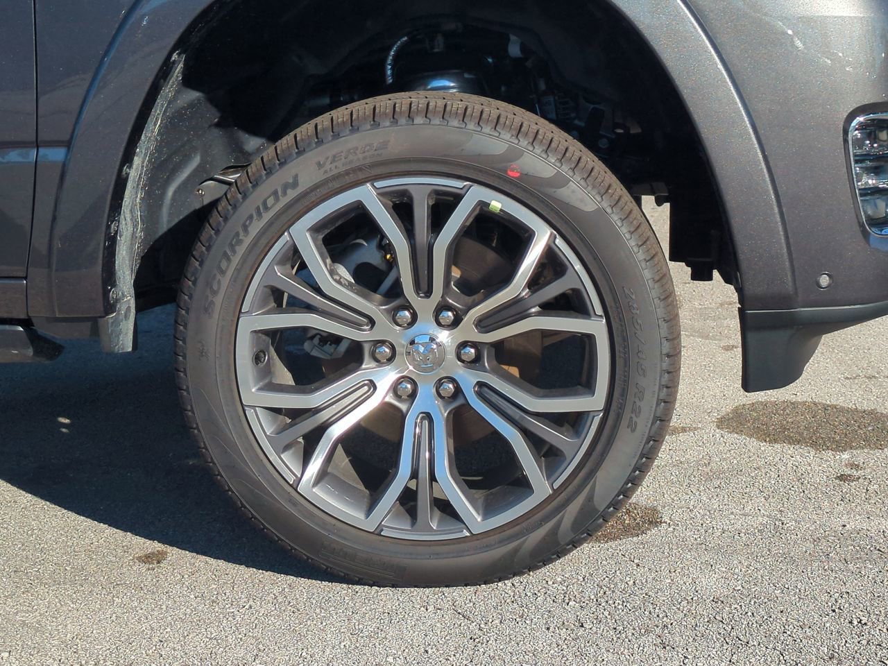 New 2026 Granite Crystal Metallic Clearcoat RAM Tungsten image 10