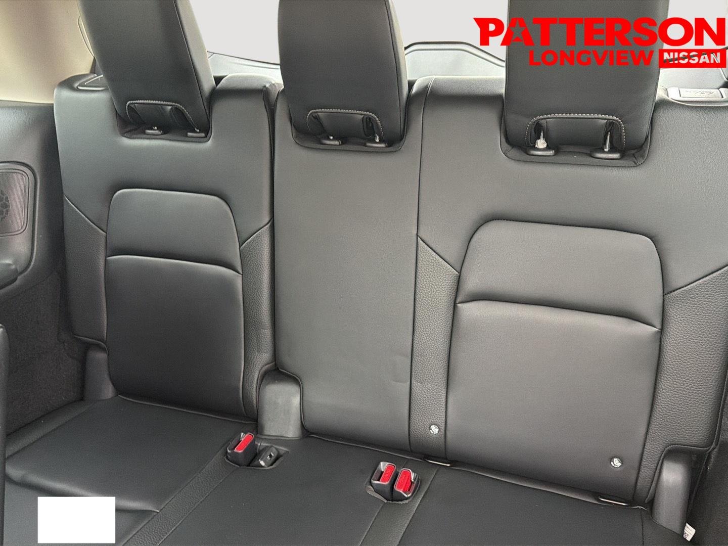 Used 2024 Obsidian Green Pearl Nissan SL image 23
