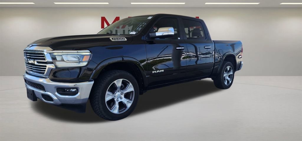 2022 RAM 1500 Laramie 4x4 Crew Cab 5'7's photo