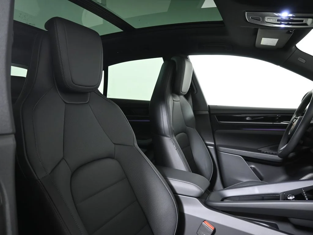 New 2026 Green Porsche 4 image 37