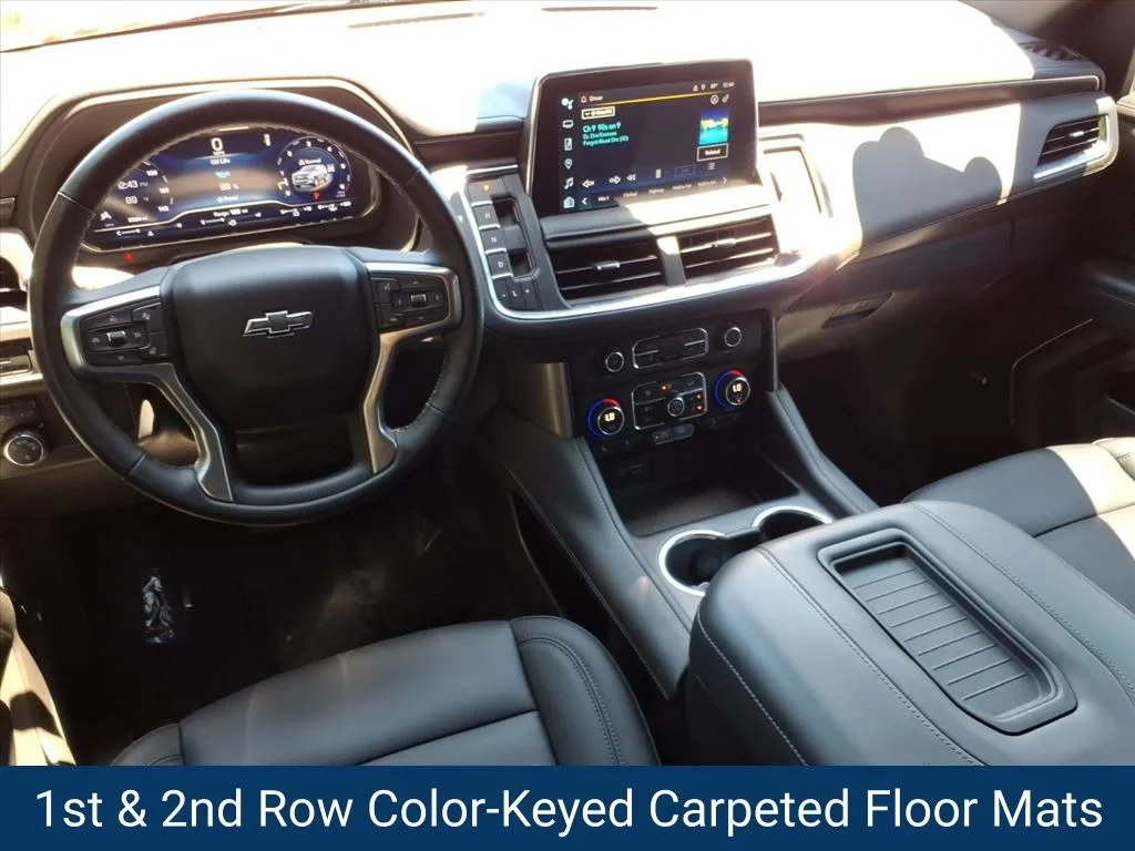 Used 2024 Red Chevrolet Z71 image 26