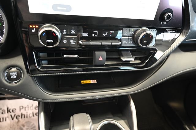 2023 Toyota Highlander XSE - Photo 18