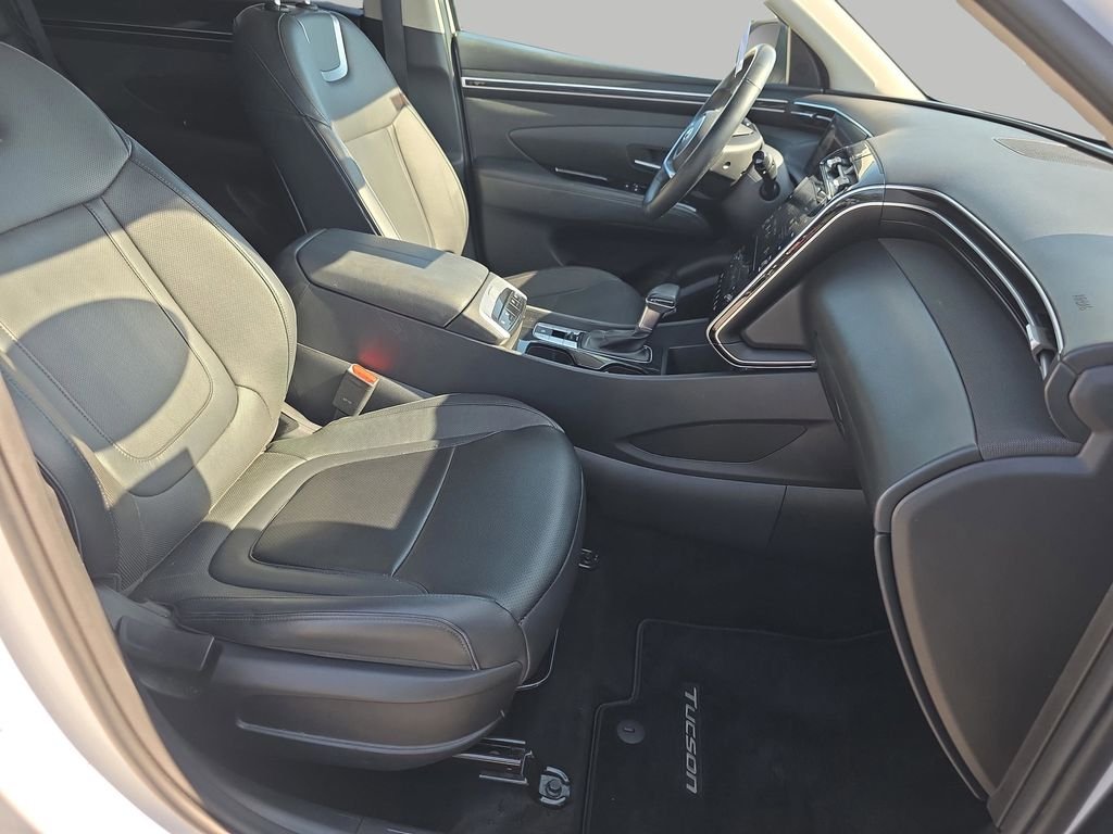 Used 2022 Quartz White Hyundai SEL image 33