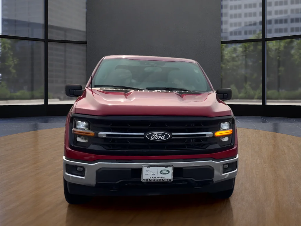 Used 2025 Red Ford XLT image 2