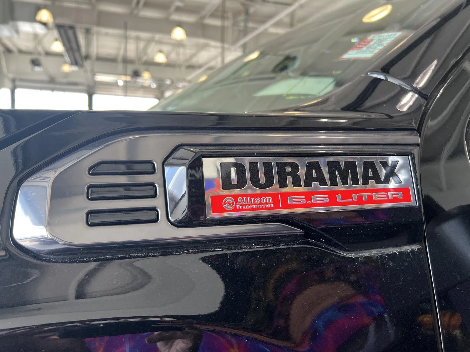 Used 2025 Onyx Black GMC AT4 image 5
