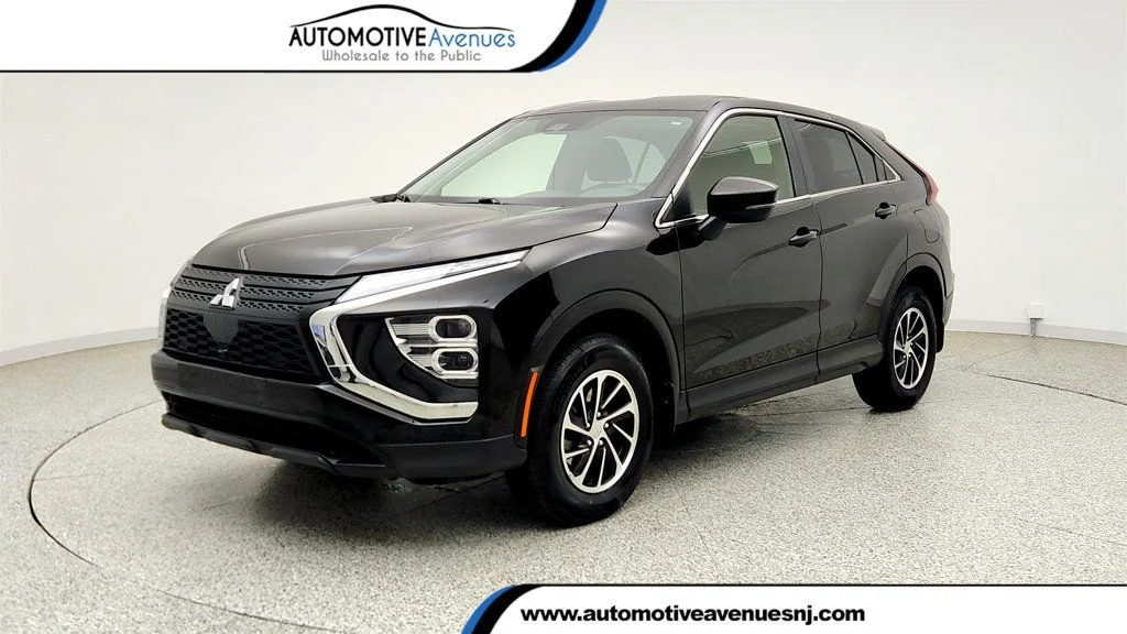 2024 Mitsubishi Eclipse Cross ES S-AWC's photo