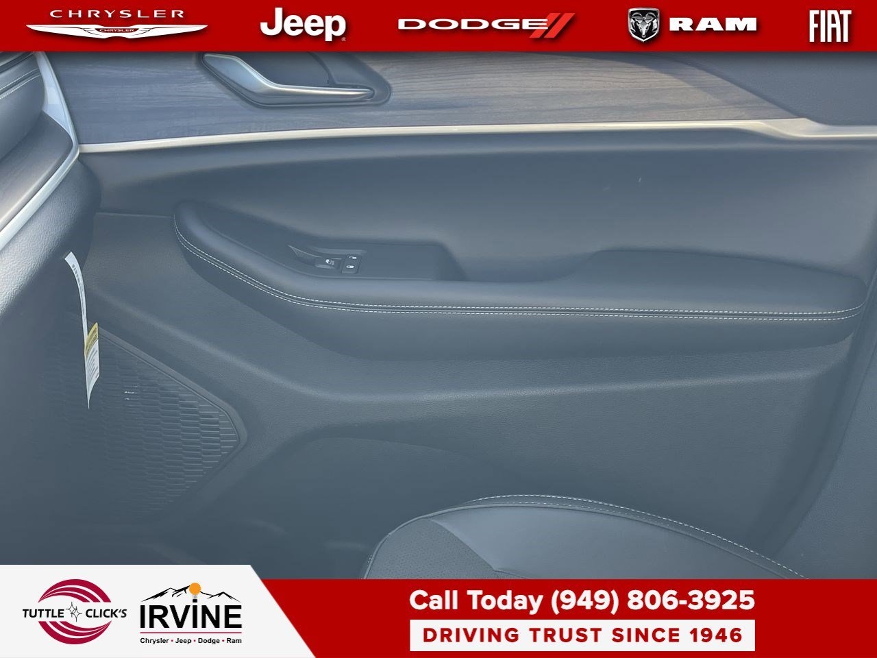 New 2026 Velvet Red Pearlcoat Jeep Laredo Altitude image 21