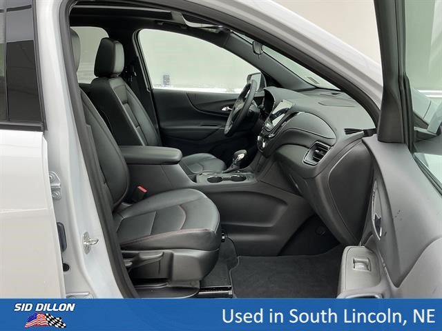 Used 2024 Summit White Chevrolet RS image 25