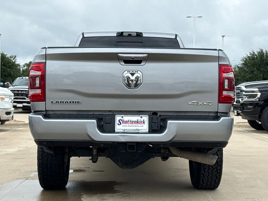 Used 2024 Silver Ram Laramie image 8