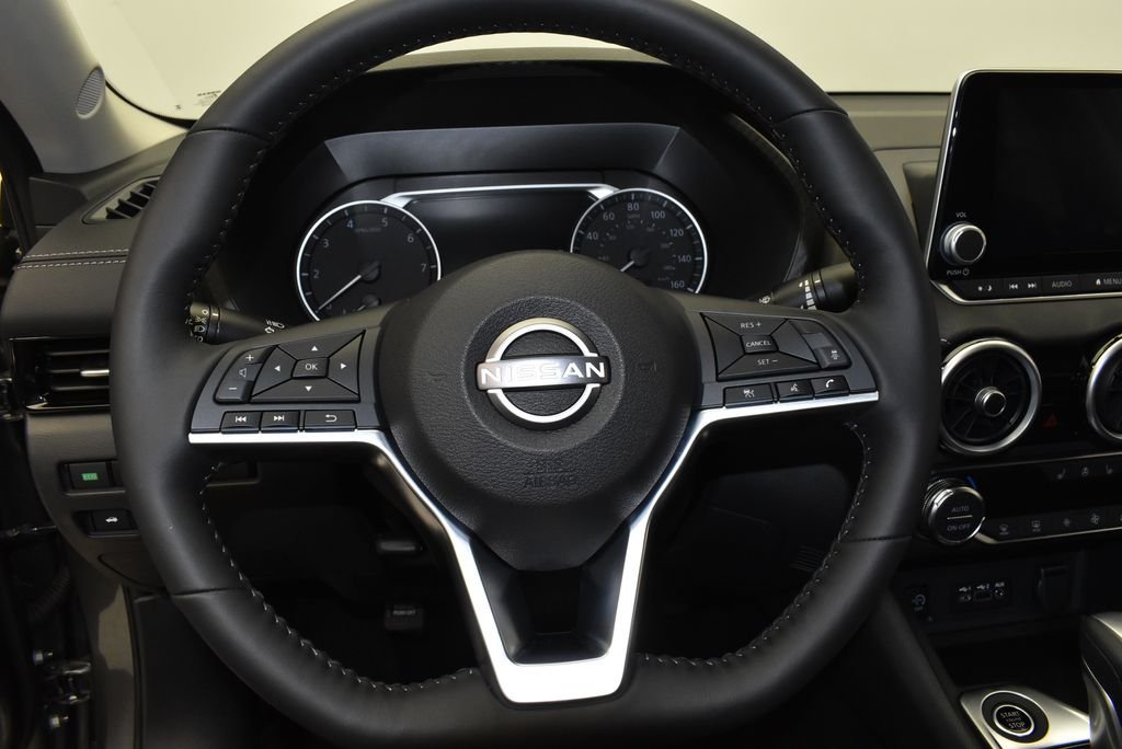 2025 Nissan Sentra SV - Photo 16