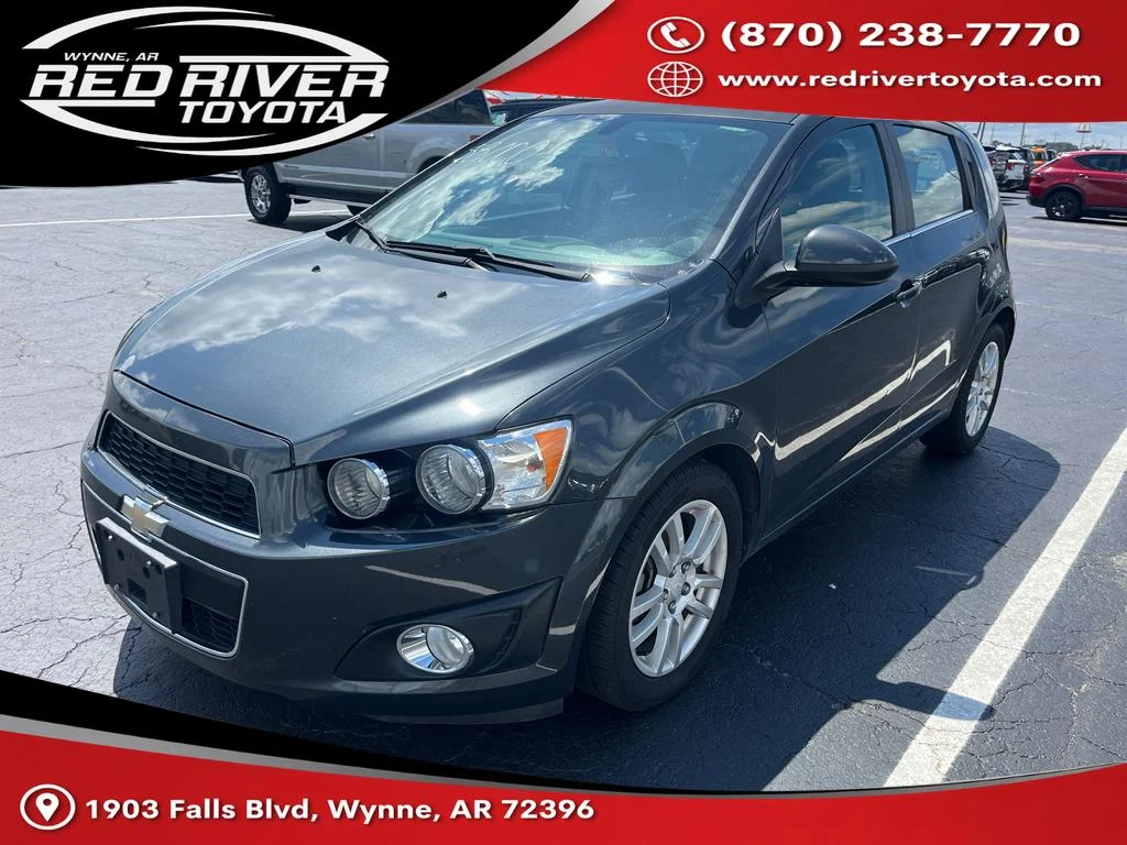 Used 2016 Nightfall Gray Metallic Chevrolet LT image 1