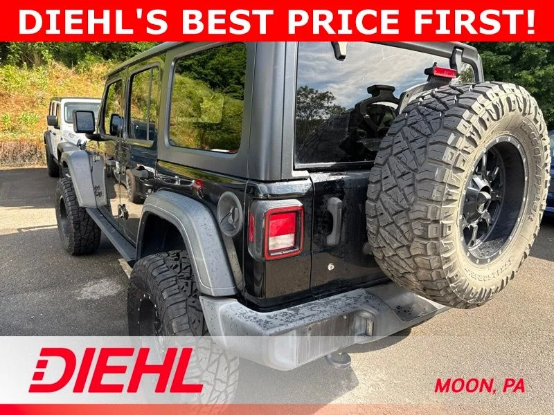 Used 2018 Black Jeep Unlimited Sport S image 4