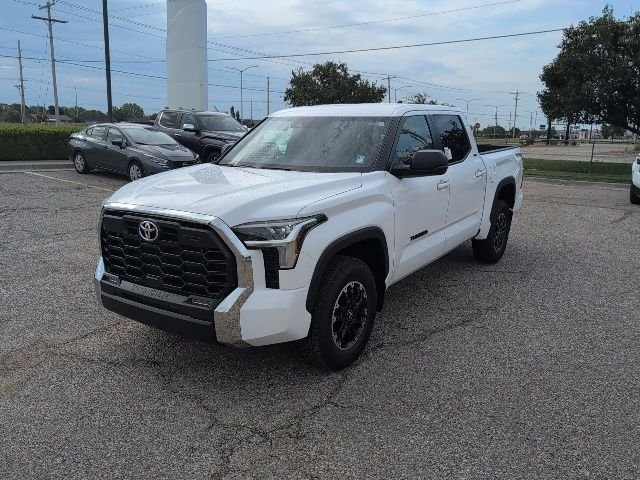 New 2026 Ice Cap Toyota SR5 image 15