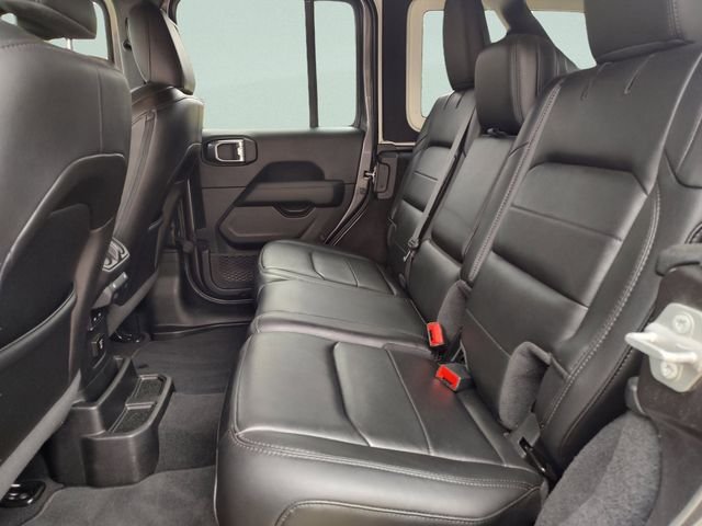 Used 2021 Gray Jeep Unlimited Sahara Altitude image 30