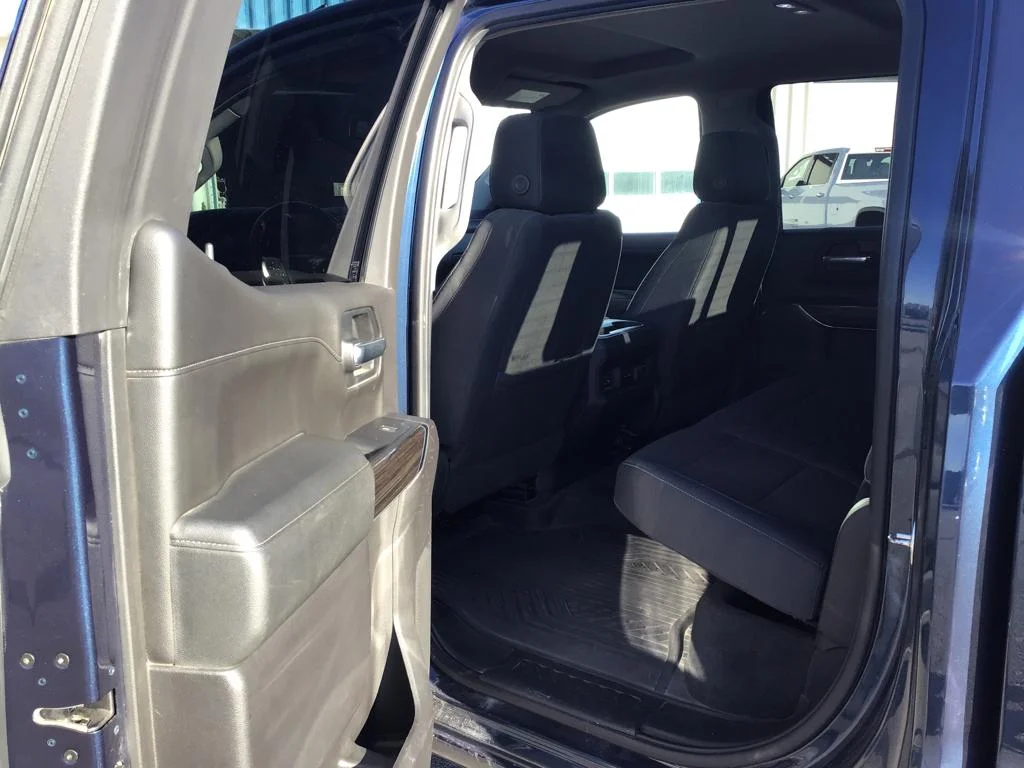 Used 2020 Northsky Blue Metallic Chevrolet RST image 13