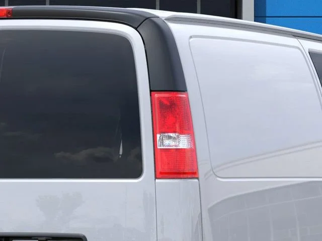 2025 Chevrolet Express Cargo Work Van - Photo 11