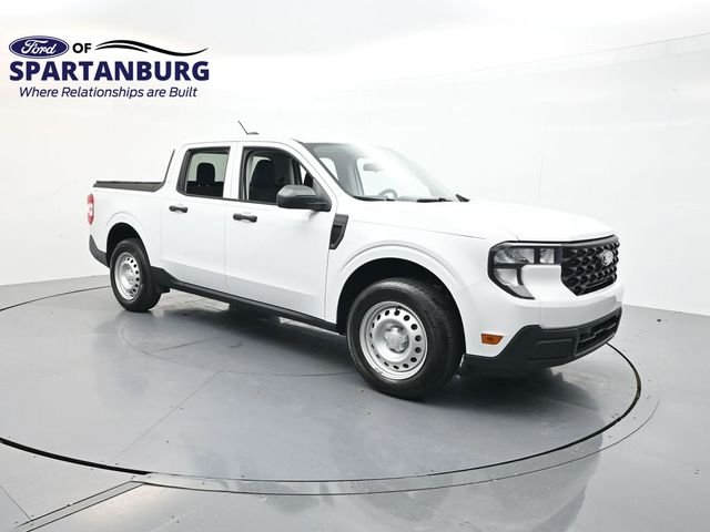 Used 2025 White Ford XL image 1