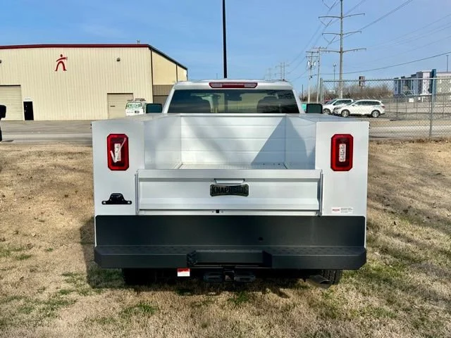 2025 GMC Sierra 2500HD Pro - Photo 4