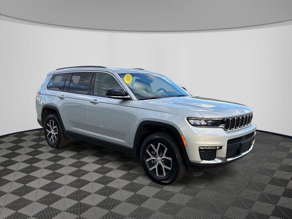 Used 2024 Silver Jeep Limited image 3