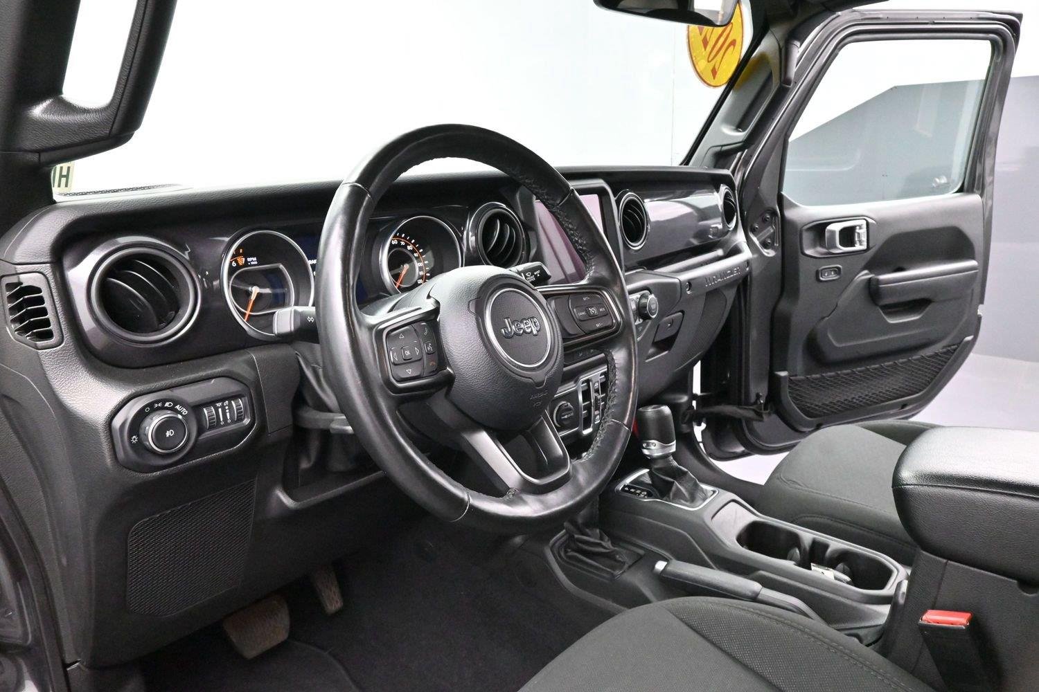 Used 2022 Granite Crystal Metallic Clearcoat Jeep Unlimited Sport Altitude image 14