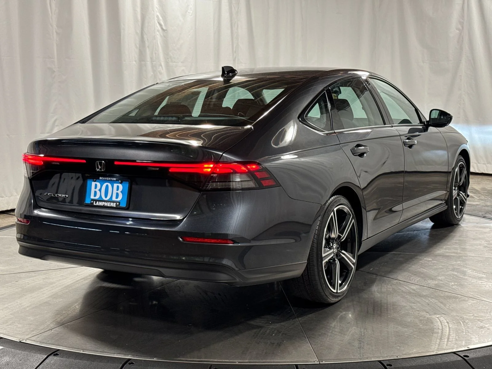 New 2026 Meteorite Gray Metallic Honda SE image 8