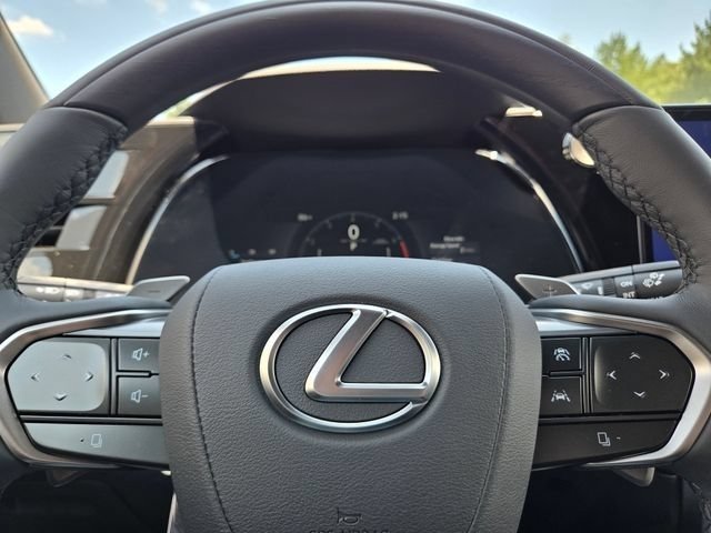 New 2026 Cloudburst Gray Lexus PREMIUM PLUS image 37
