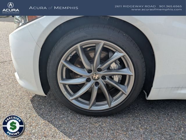 2025 Alfa Romeo Giulia Base - Photo 11