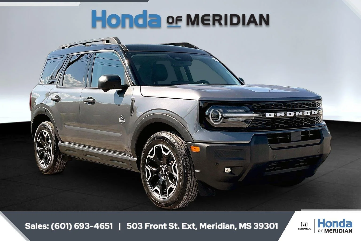 Used 2025 Carbonized Gray Ford Outer Banks image 1