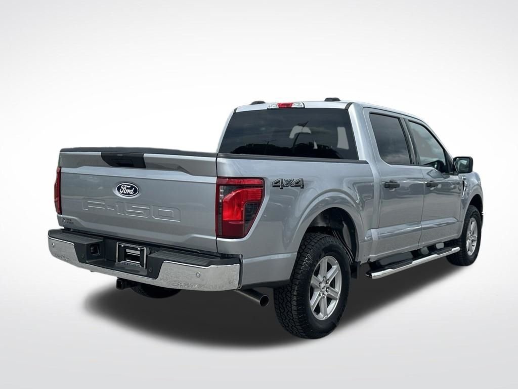 Used 2025 Silver Ford XLT image 6