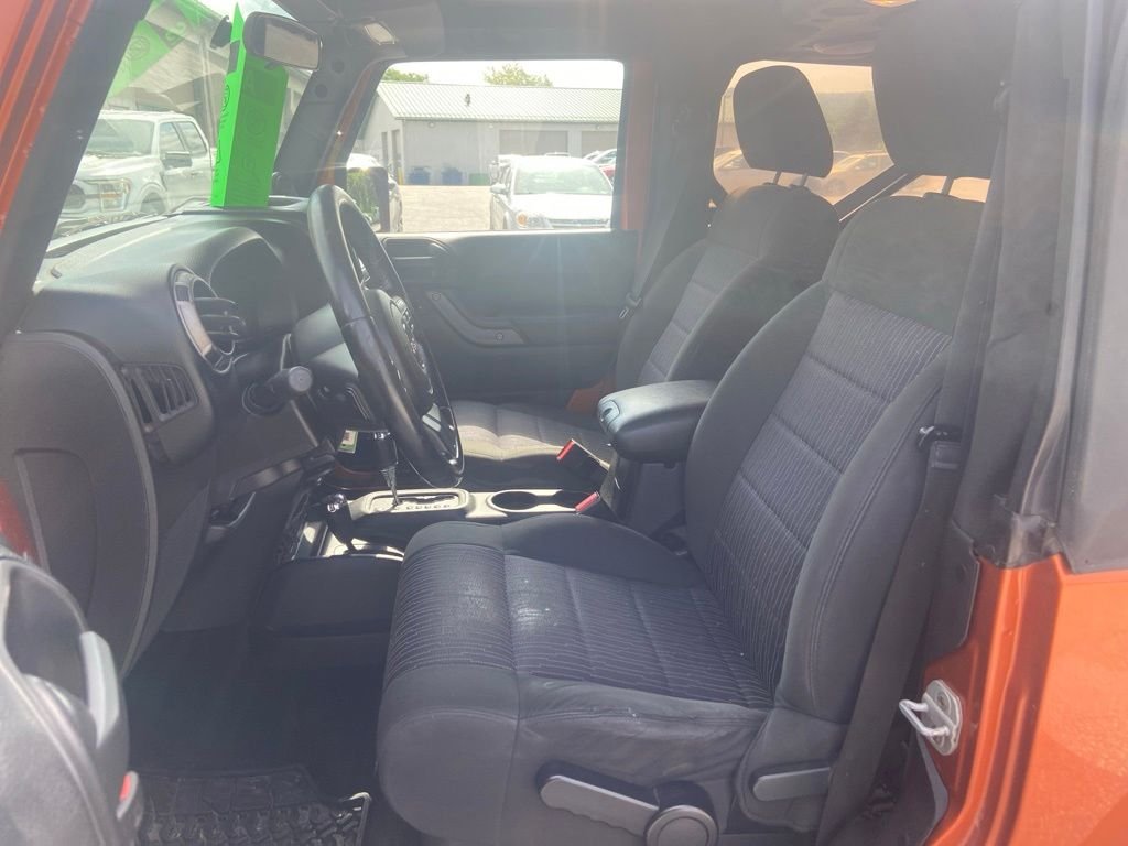 Used 2011 Mango Tango Pearlcoat Jeep Sport image 8