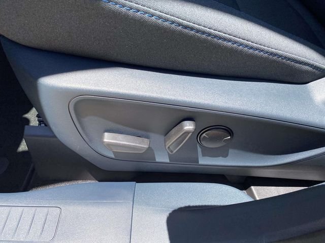 New 2026 Azure Gray Metallic Tri-Coat Ford XLT image 13