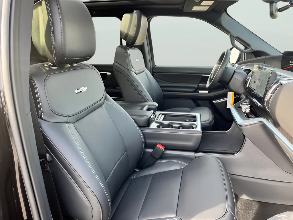 New 2026 Agate Black Metallic Ford Platinum® image 15
