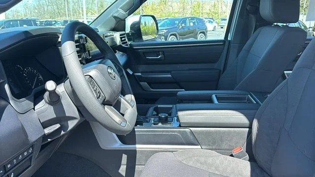 New 2026 Silver Toyota SR5 image 28