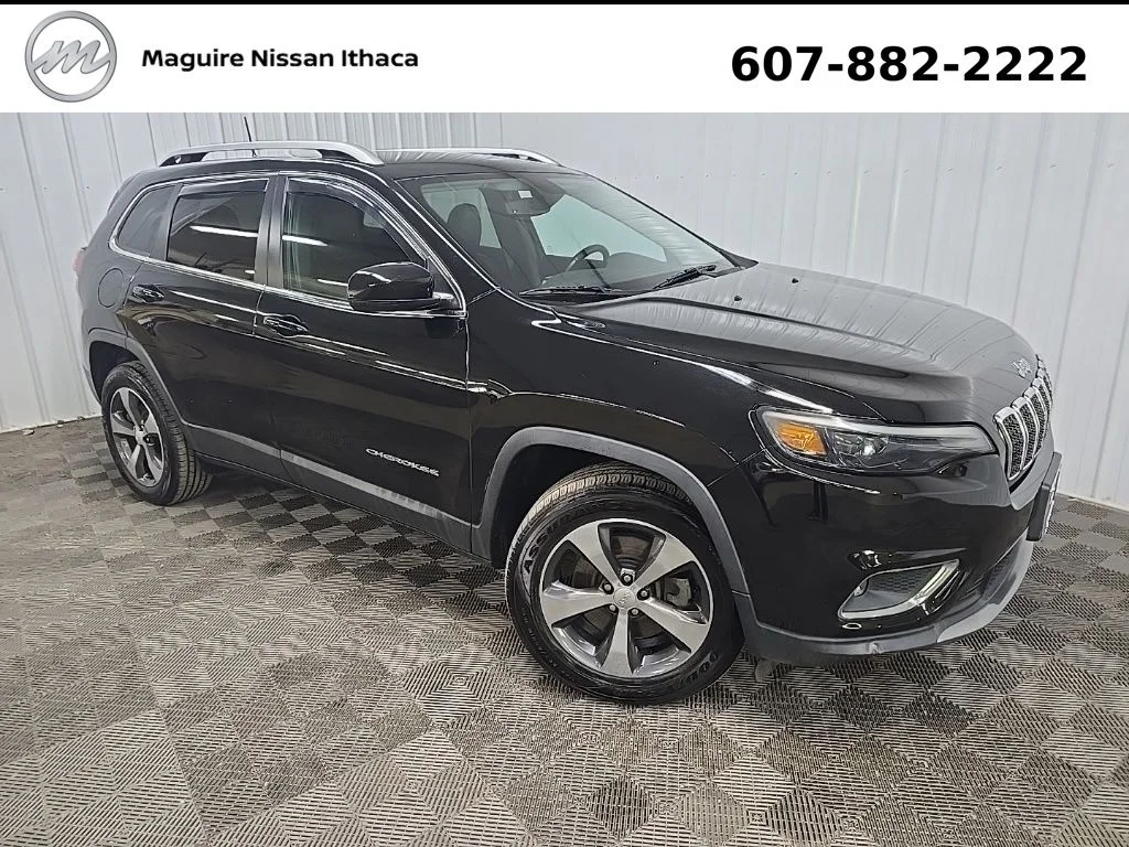 Used 2019 Black Jeep Limited image 8
