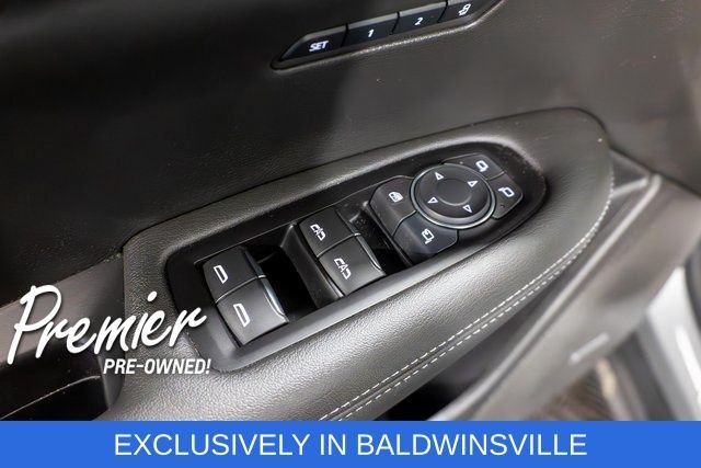 Used 2025  Cadillac Sport image 18