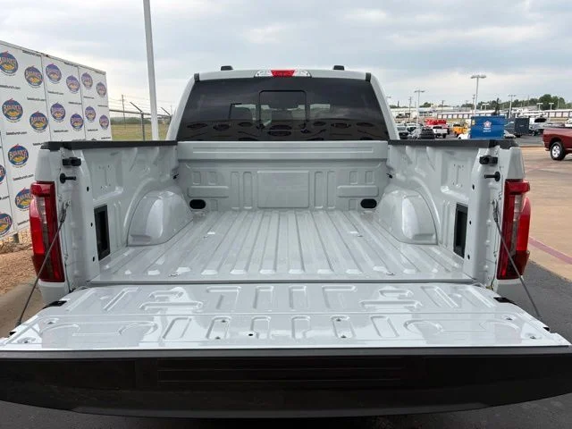 New 2026 Avalanche Ford XLT image 6
