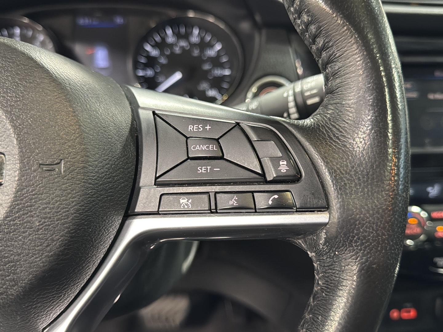 2018 Nissan Rogue SV - Photo 33