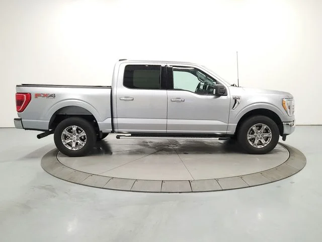Used 2022 Silver Ford XLT image 8