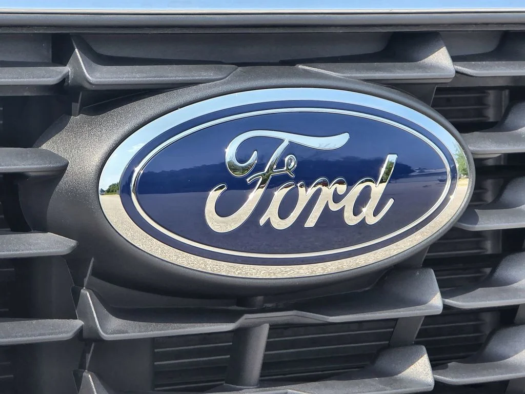 Used 2025 Blue Ford Base image 32
