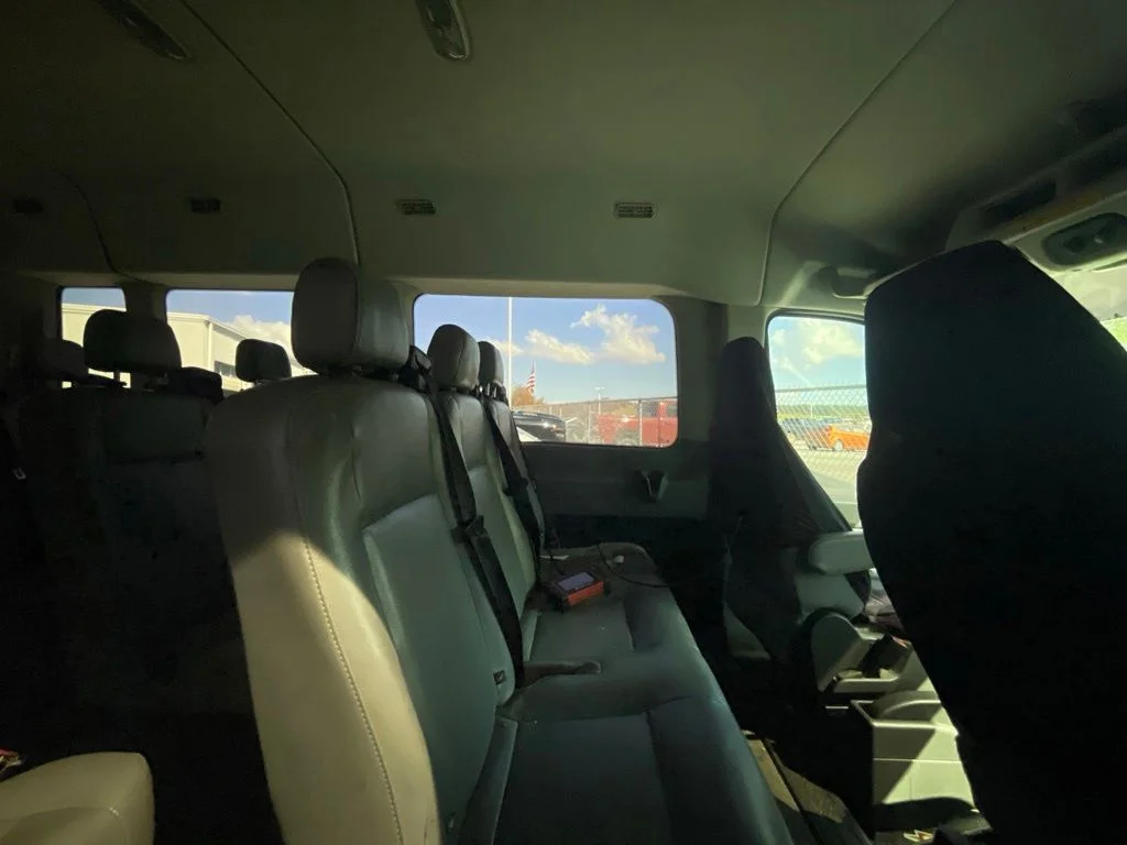 Used 2015 White Ford XL image 12