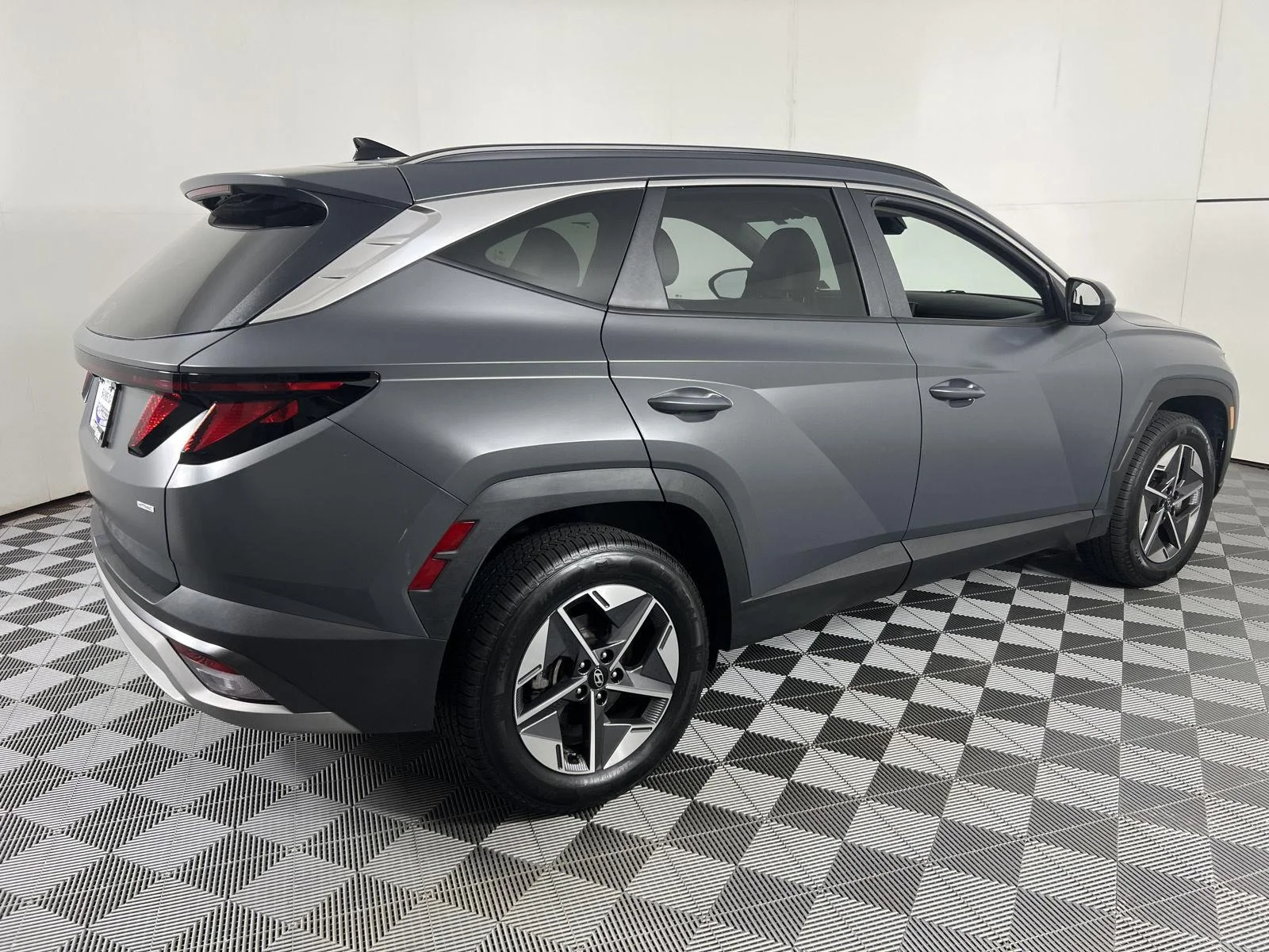 Used 2025 Ecotronic Gray Matte Hyundai SEL image 11