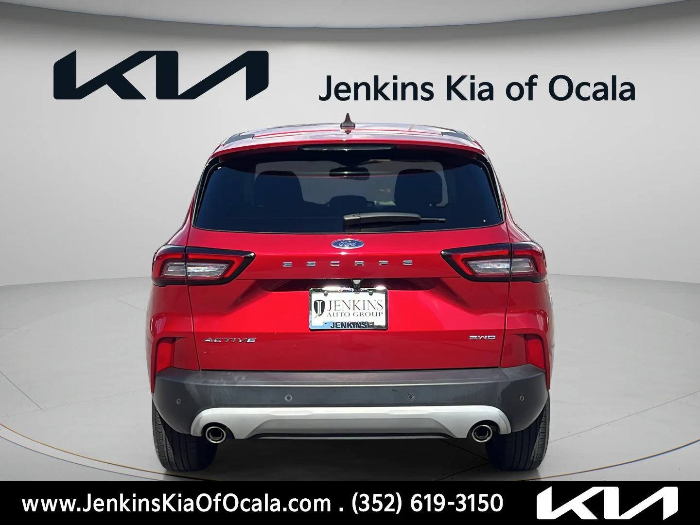 Used 2023 Red Metallic Ford Active image 4