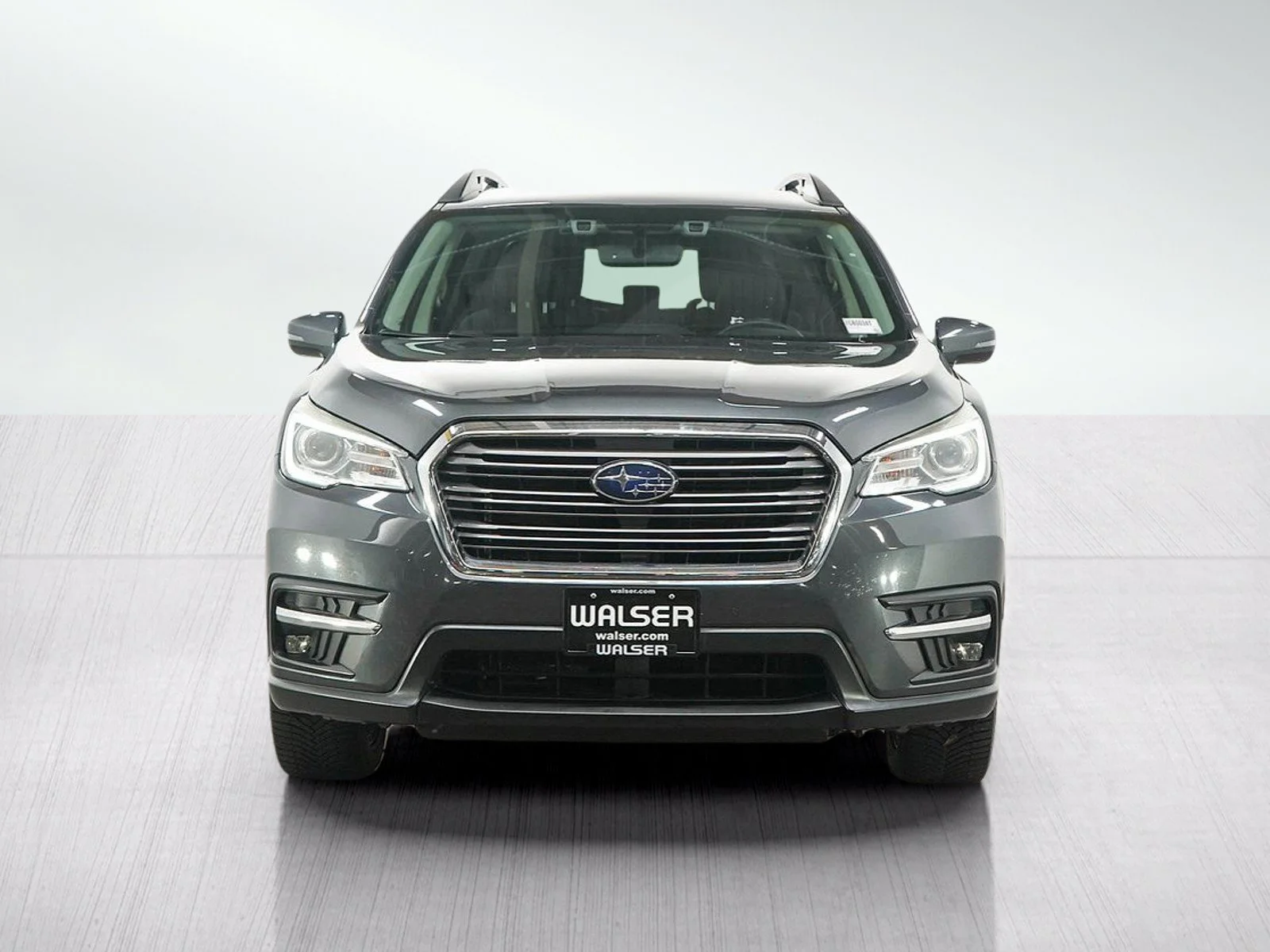 Used 2020 Magnetite Gray Metallic Subaru Limited image 9